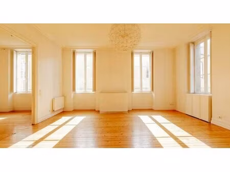 location bureaux 100 m² à 270 m²