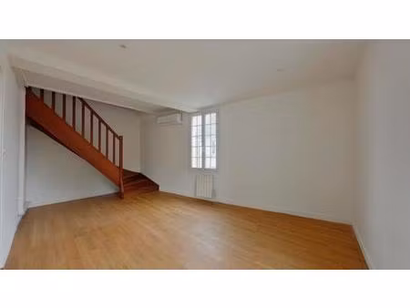 location appartement 3 pièces 67m² chatellerault 86100