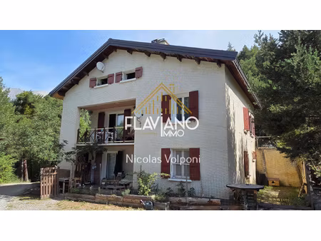 maison 208 23 m2