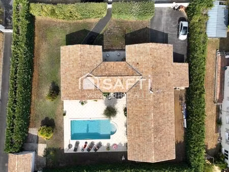 maison 172 m² très au calme  piscine  1223 m²