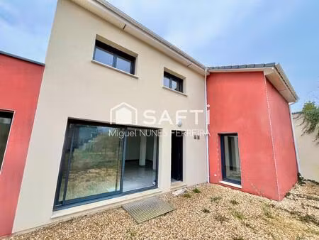 maison 4 chambres avec jardin et places de parking