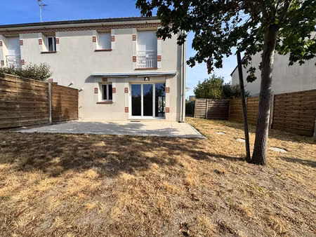 maison familiale 3 chambres avec jardin et garage à louer à orléans  secteur barrière sain