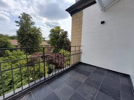appartement à louer à avenue de fre 5 uccle (vbe50077)