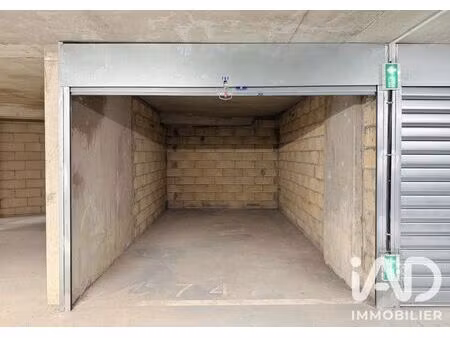 garage à paris (75019)