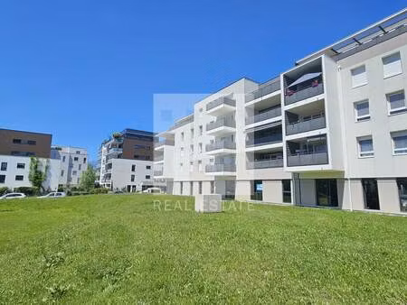 vente local d'activités 145 m²