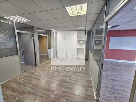 location bureaux 89 m²
