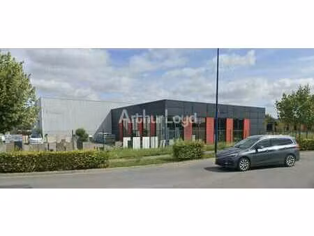 location commerce ormes 51370 765m²