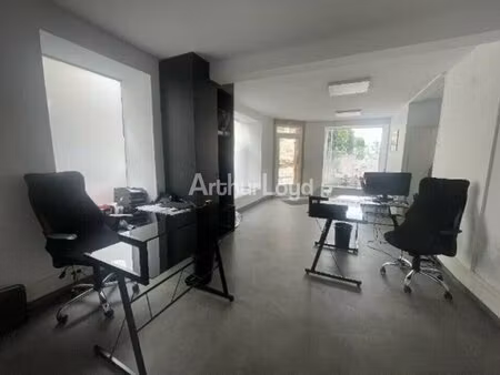 location commerce reims 51100 118m²