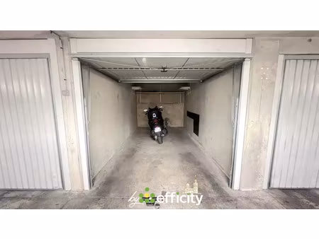 vente parking 12 m² à marseille 8ème (13008)  38 500 €