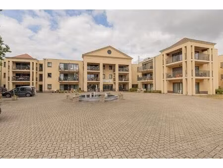 appartement te koop in lokeren met 1 slaapkamer