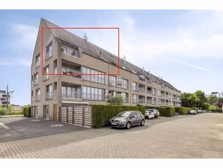 appartement te koop in roeselare met 2 slaapkamers