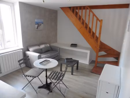 nancy / quartier hopital central : bel appartement t2 duple