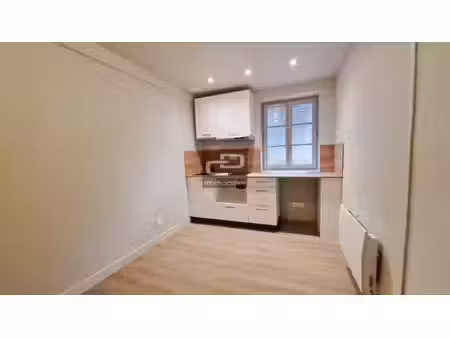 location appartement 1 pièce 13m² couzon au mont d or 69270
