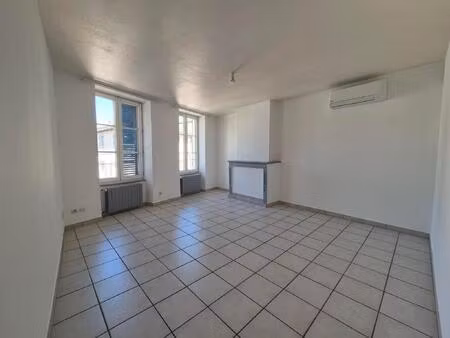 location appartement 3 pièces 86m² macon 71000