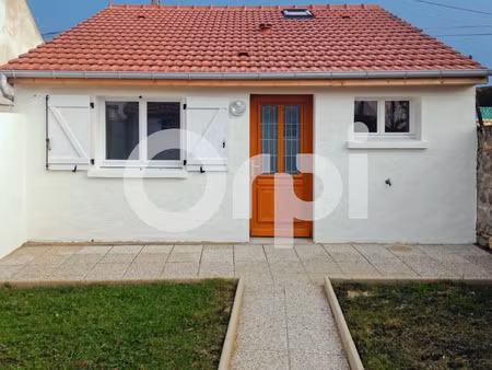 location maison 2 pièces 33.36 m² à péroy-les-gombries (60440)  714 €