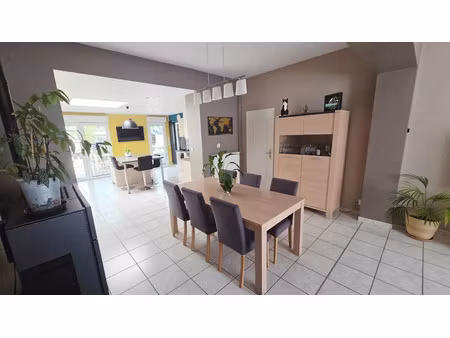 location maison 5 pièces 112 m² à achicourt (62217)  1 100 €