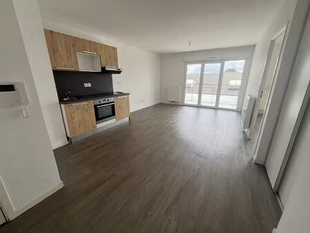 location appartement 2 pièces 44m²