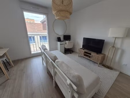 location appartement 2 pièces 44m² lille 59160