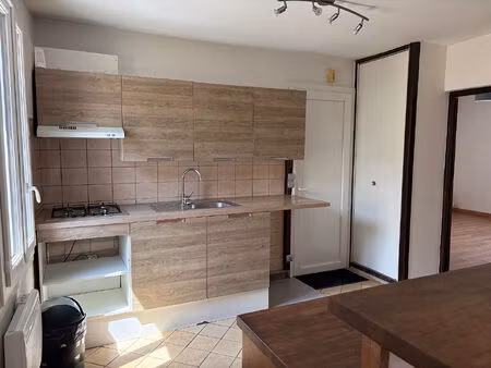 location appartement 2 pièces 51m²