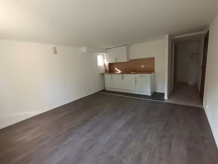 location appartement 2 pièces 42.52 m² à briis-sous-forges (91640)  750 €