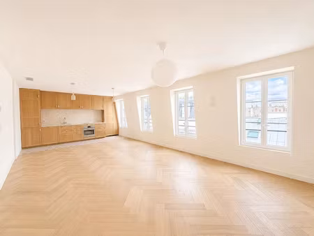 location meublée appartement 5 pièces 91 m² à paris 8ème (75008)  4 300 €
