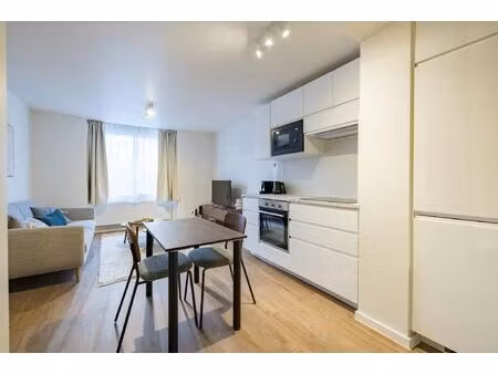 immeuble mixte à louer à rue baron lambert etterbeek (vbe50082)