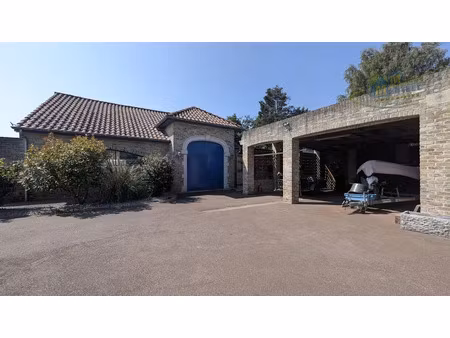 vente maison 5 pièces 149 m² à ghyvelde (59254)  584 900 €