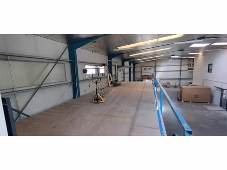 vente locaux professionnels 1 pièce 240 m² à saint-donat-sur-l'herbasse (26260)  150 000 €