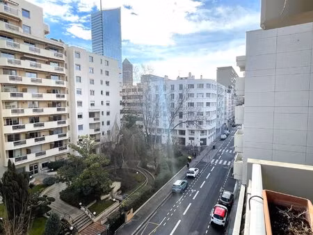 lyon 6 - les eumenides - t2 avec balcon et cave