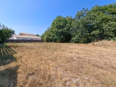achat terrain 998m²
