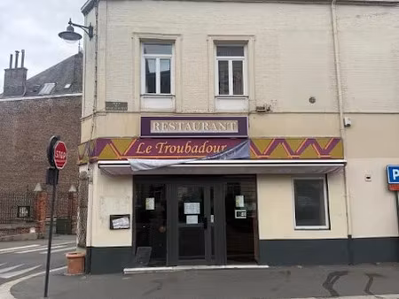 vente locaux professionnels à saint-quentin (02100)  221 900 €