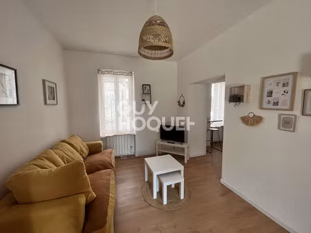 a louer - appartement t1 meublé - centre-ville landerneau
