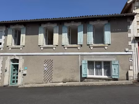vente maison 6 pièces 79 m² à saint-severin (16390)  89 250 €