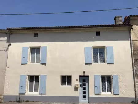 vente maison 7 pièces 111 m² à mareuil en périgord (24340)  123 900 €