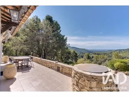 vente maison traditionnelle 8 pièces