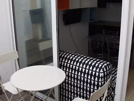location appartement 2 pièces à bordeaux (33000)  700 €