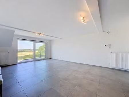 bel appartement lumineux 2 chambres avec terrasse à bertrix