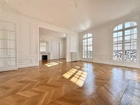 appartement de luxe à louer dans le quartier hoche-friedland