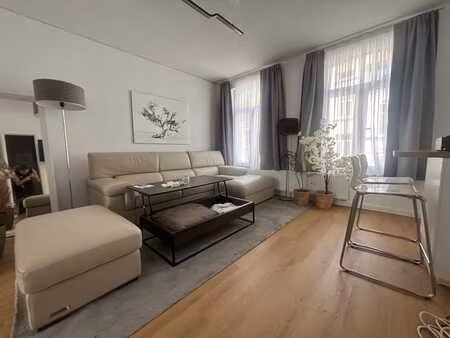 studio moderne à schaerbeek
