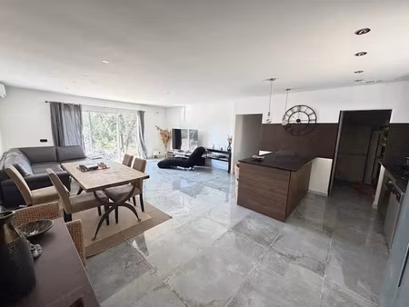 vente maison 4 pièces 108.69 m² à figanières (83830)  420 000 €