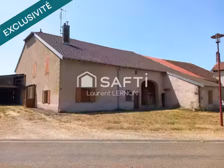corps de ferme de 80 m² sur un terrain de 5000 m²