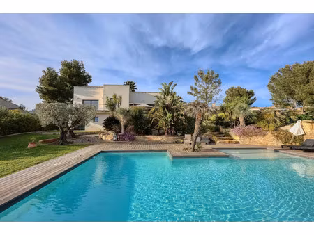 vente maison 7 pièces 250 m² à ollioules (83190)  1 980 000 €