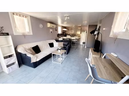 location meublée maison 3 pièces 65 m² à nimes (30000)  780 €