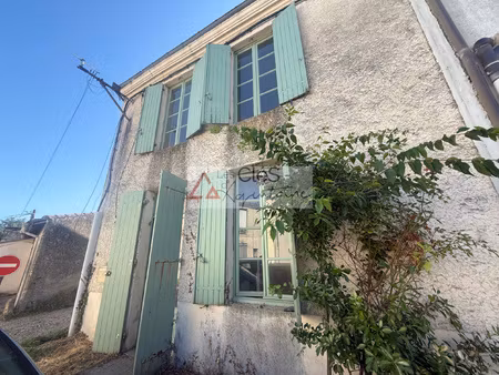 maison de ville - 86 m2 - preignac