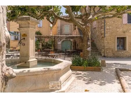 maison de charme avec salle cinéma et terrasse panoramique en provence