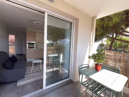 nice / faculte droit - studio meuble - terrasse