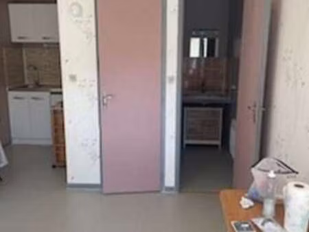 location appartement t1 meublé à poitiers (86000) : à louer t1 meublé / 20m² poitiers