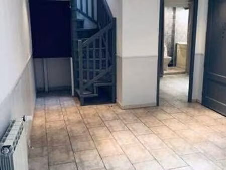 location appartement 3 pièces à trans-en-provence (83720) : à louer 3 pièces / 63m² trans-