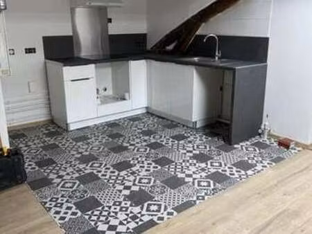 location appartement 3 pièces à saint-gaudens (31800) : à louer 3 pièces / 85m² saint-gaud