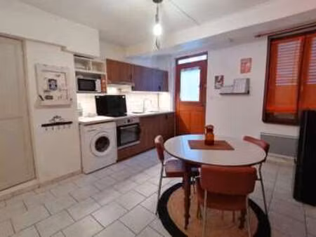 location maison meublé à ancy-le-franc (89160) : à louer meublé / 55m² ancy-le-franc